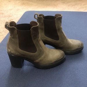 SUEDE NERO GIARDINI BOOTS